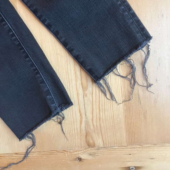 Madewell 9" Highrise Black Distressed Skinny Jeans 27 - Picture 12 of 16